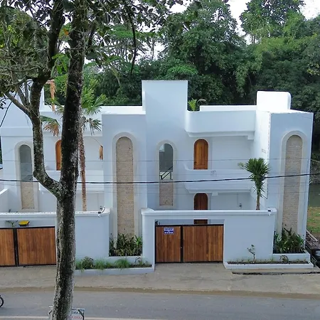 Villa Ulu Nyanyi